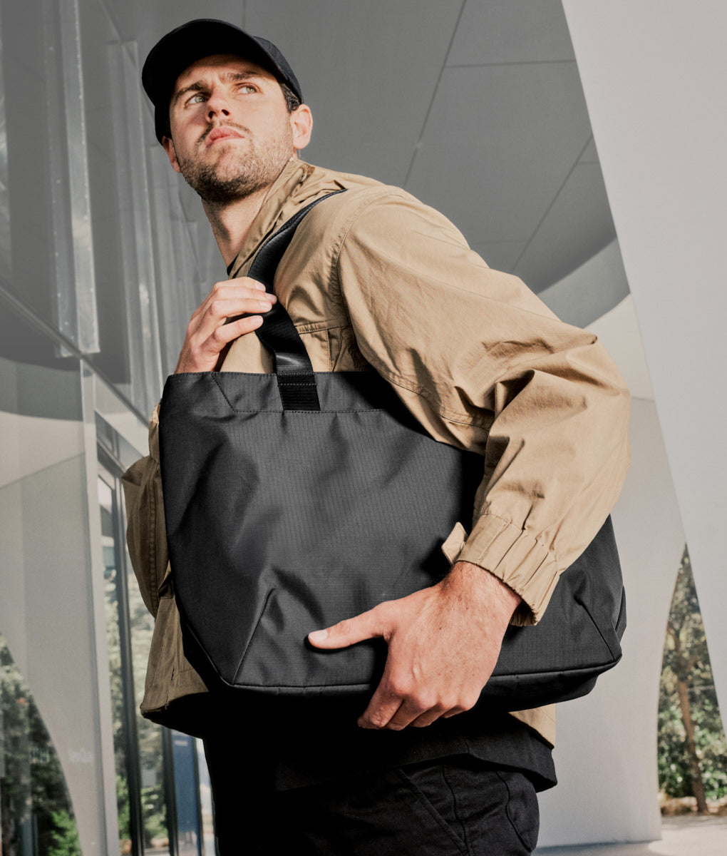 Tote & Shoulder Bags: A comprehensive Guide