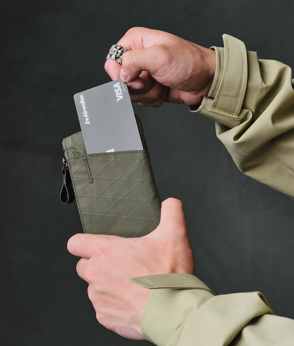 ALPAKA Zip Cardholder.