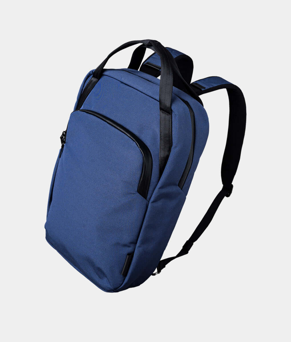 Stylish Alpaka Totepack made from sustainable materials, perfect for eco-friendly fashion and everyday use.