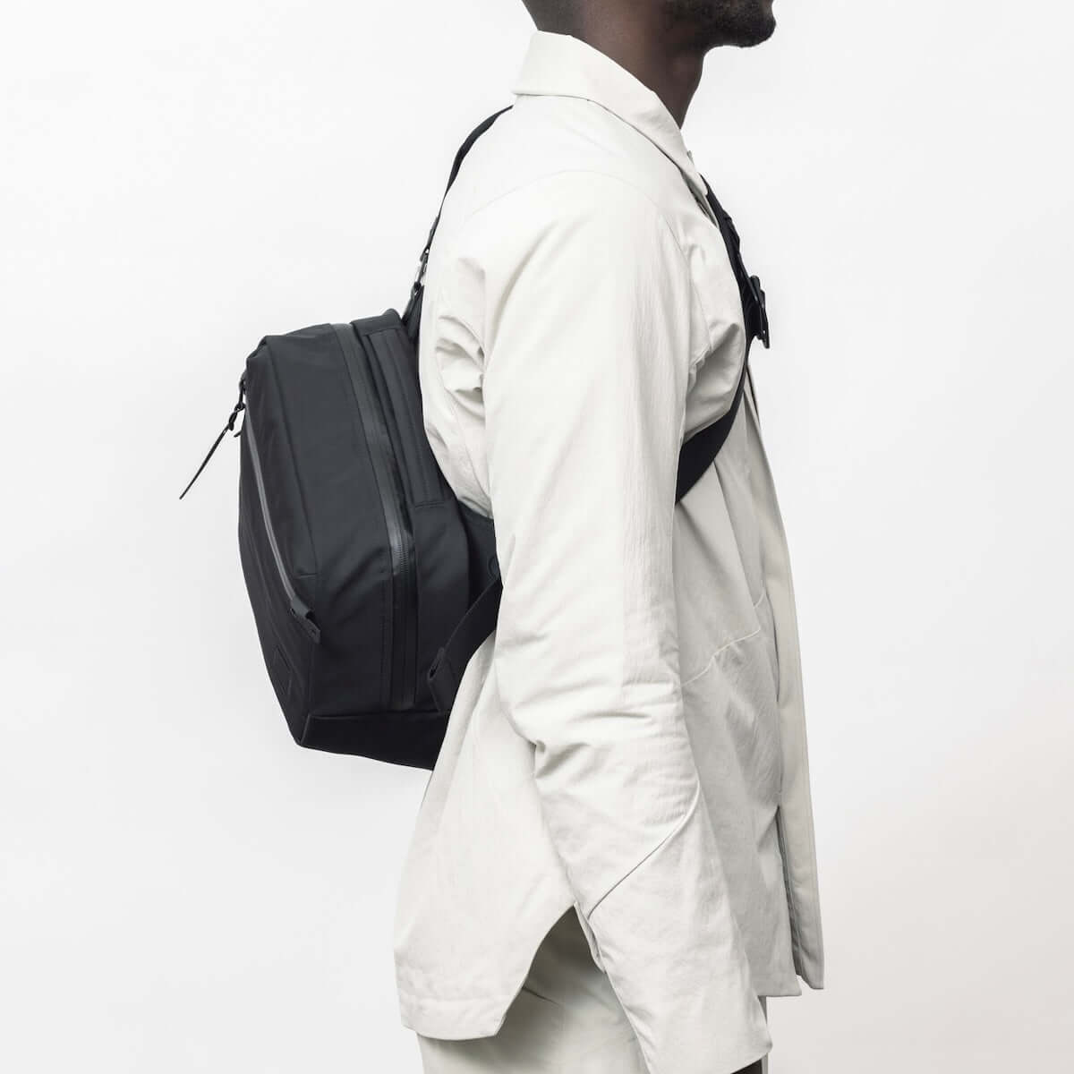 Black Ember Grip Sling stylish and durable carrying solution for daily use