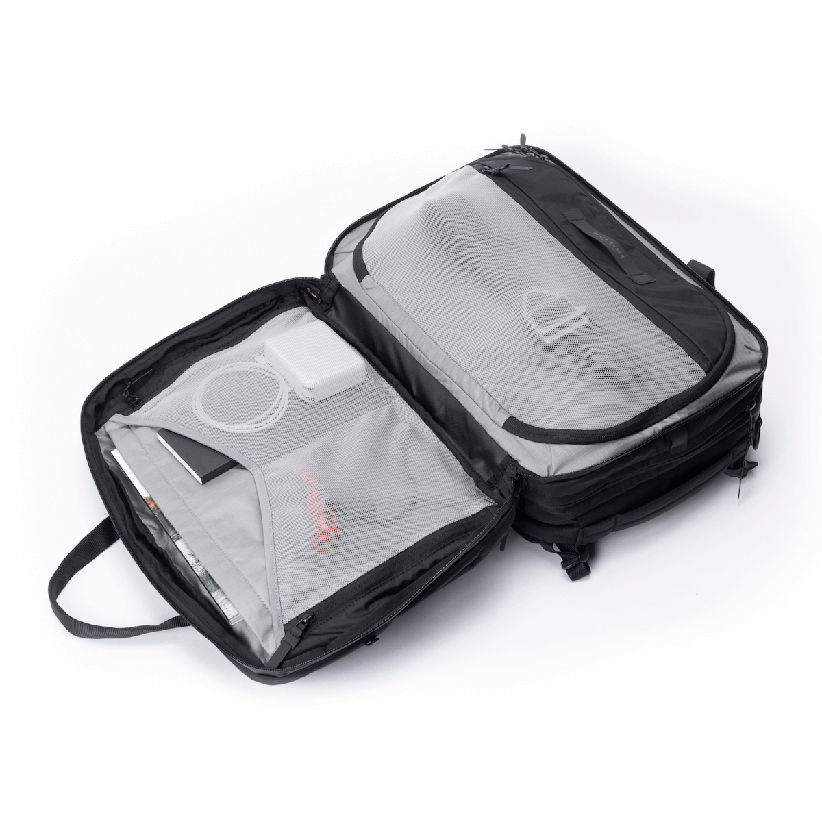 Black Ember FORGE 30L.