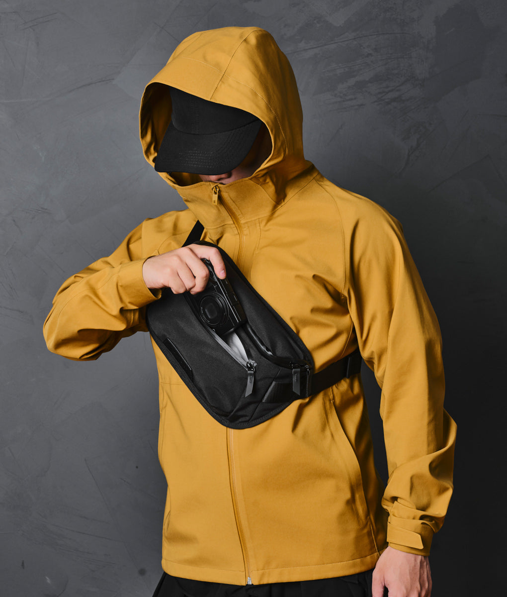 Stylish Alpaka Bravo Sling Mini V2 bag, perfect for daily use and travel, combining durability with sleek design.