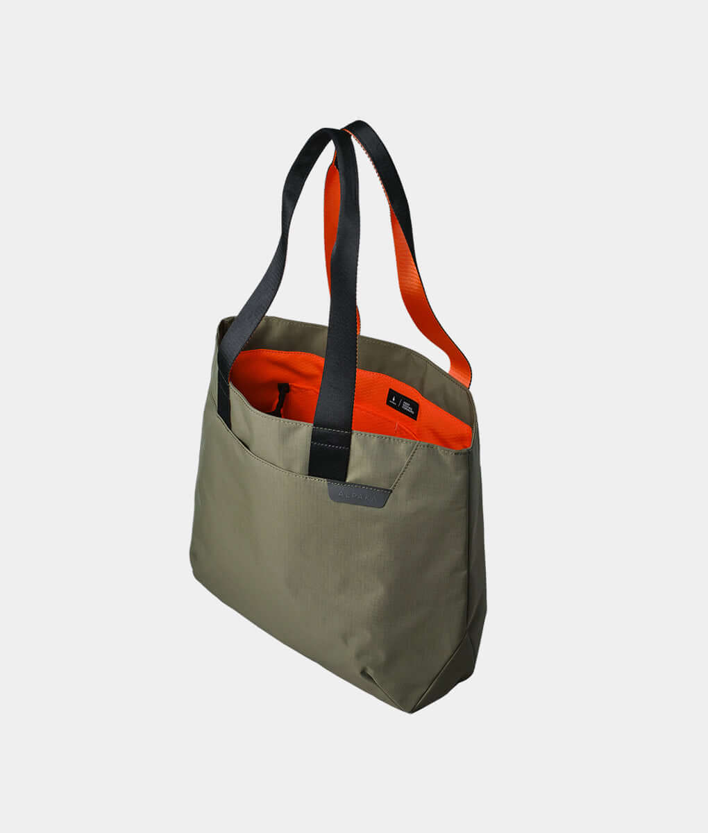 Elements Tote (M)