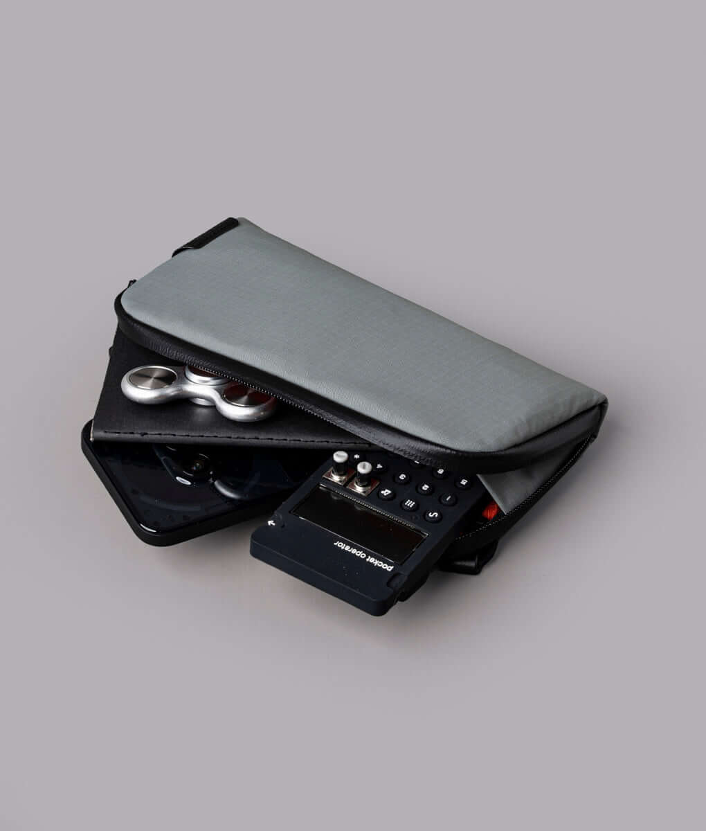 Flight Pouch