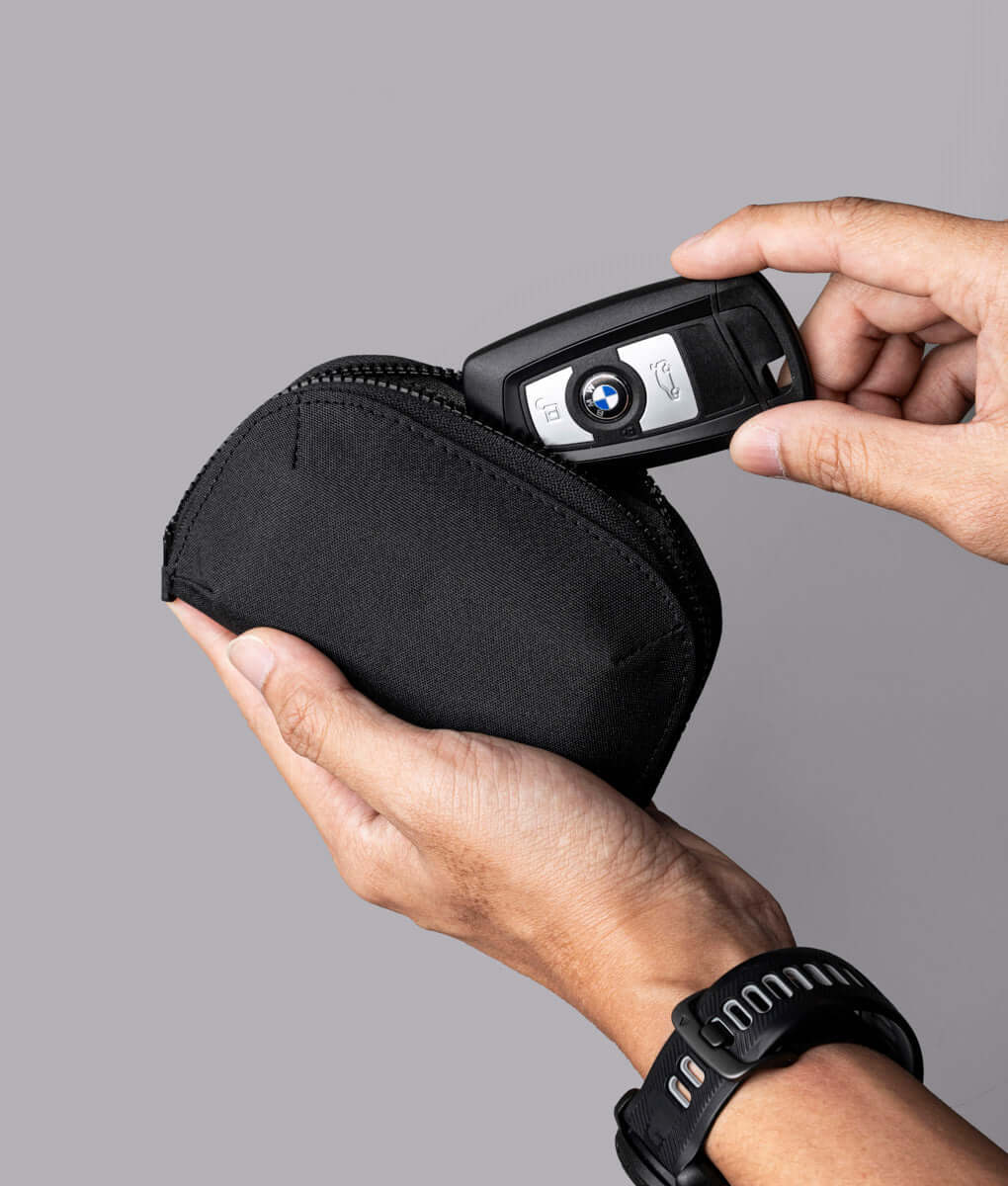 HUB Zip Pocket.