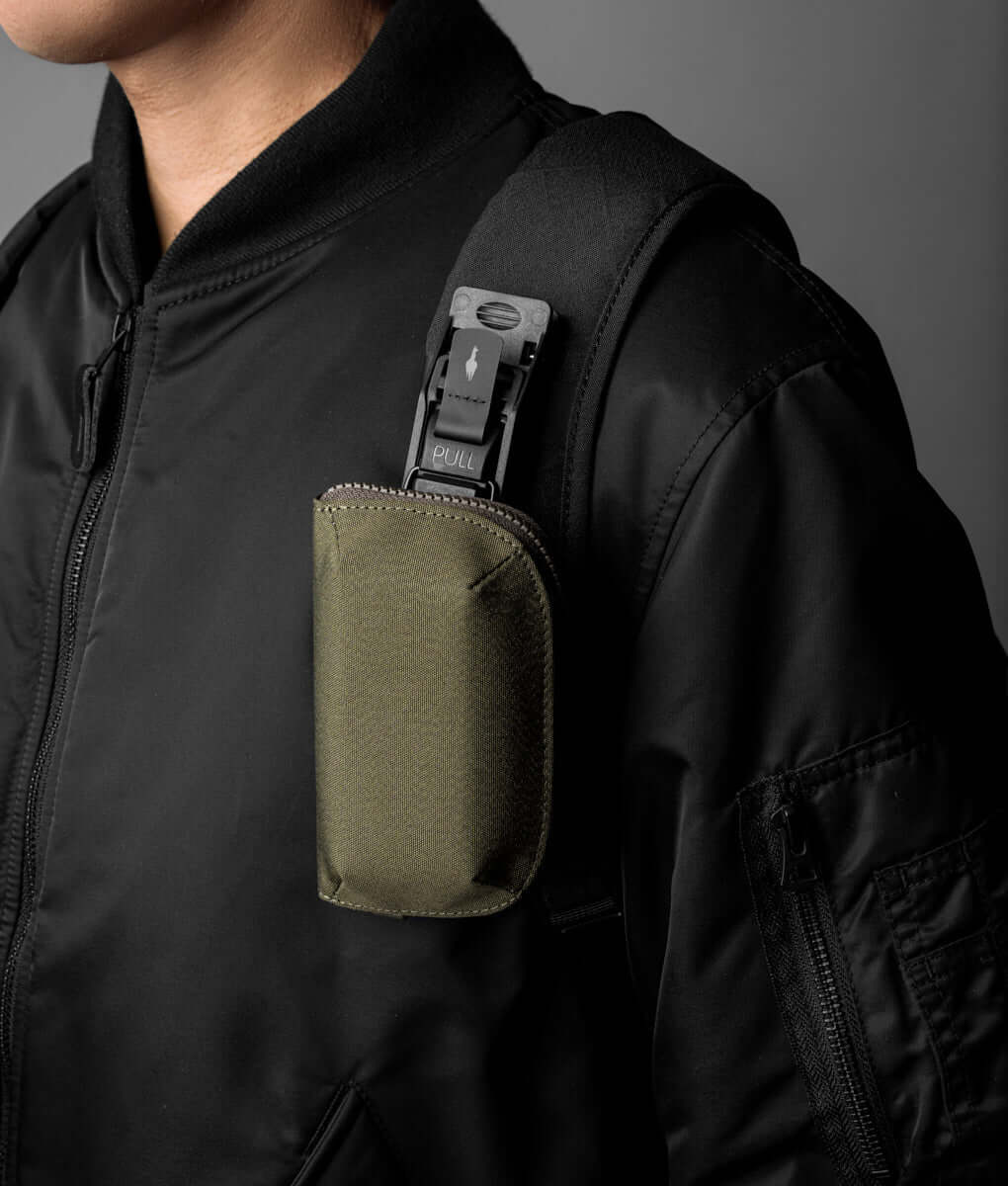 HUB Zip Pocket.