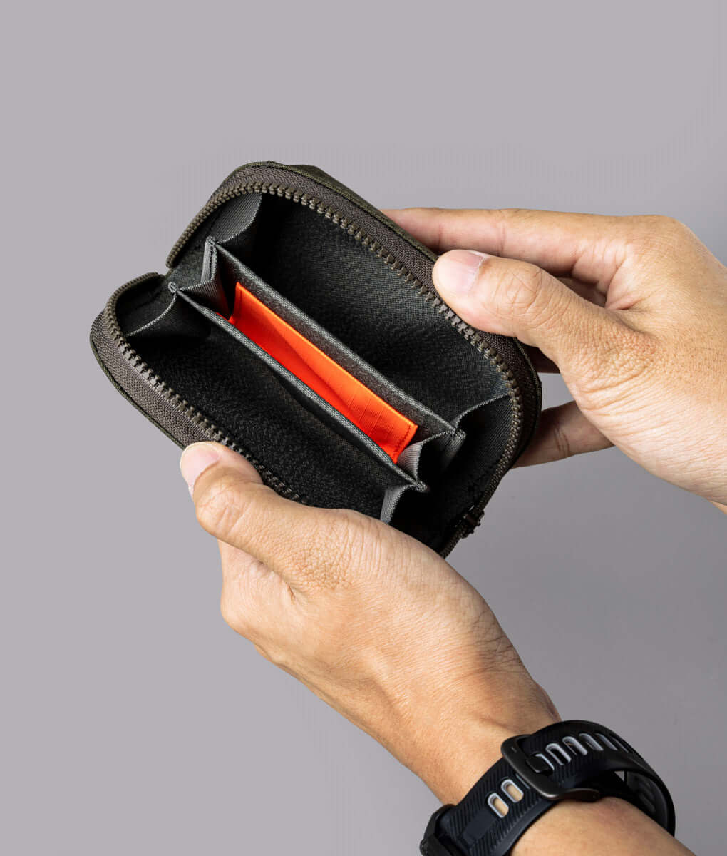 HUB Zip Pocket.