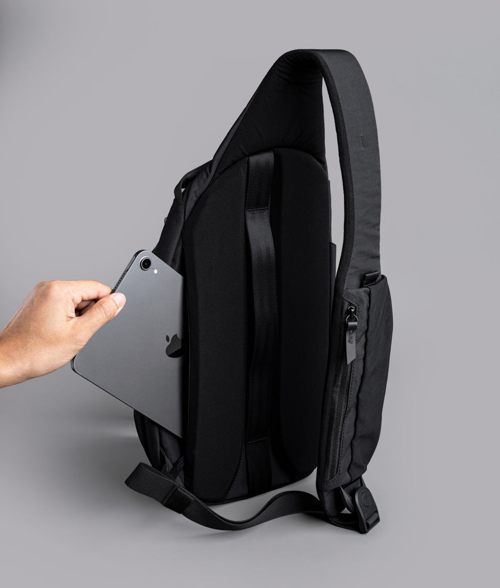 Metro Crossbody.