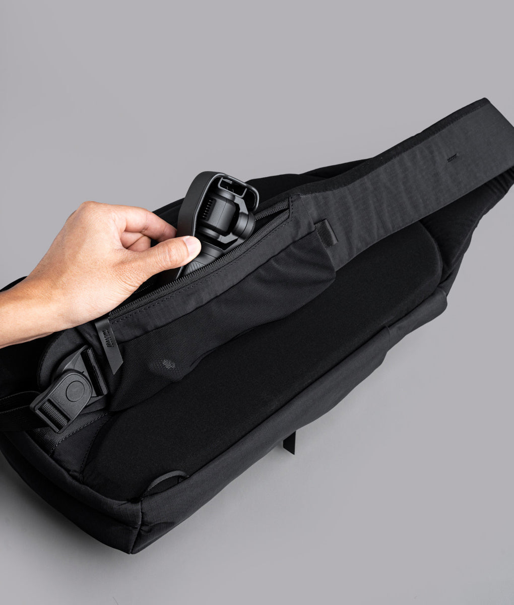 Metro Crossbody.