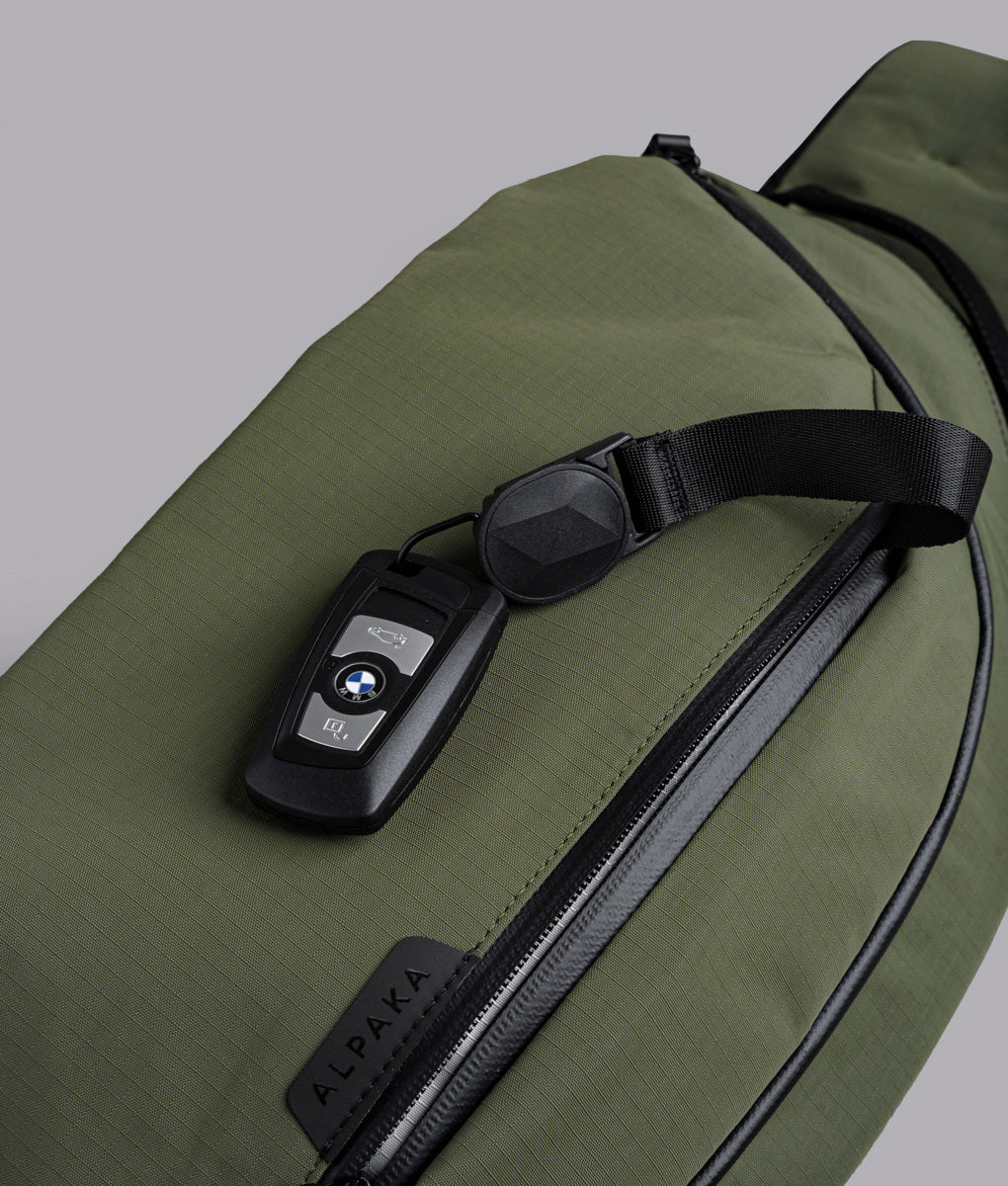 Metro Crossbody – Left Shoulder