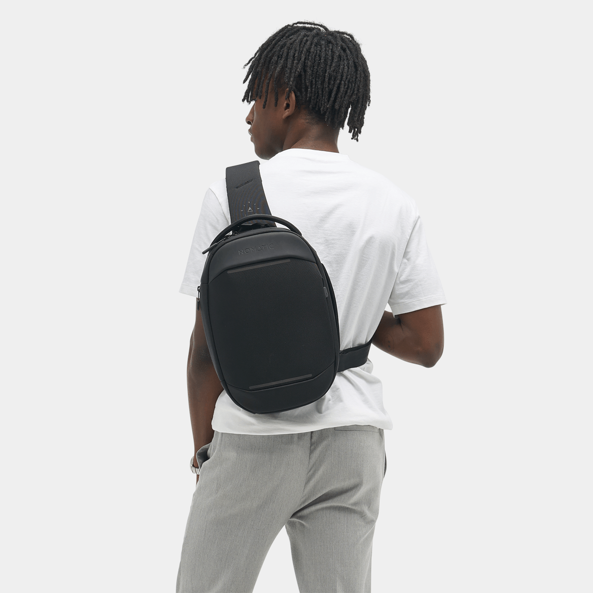 Navigator Sling 6L.