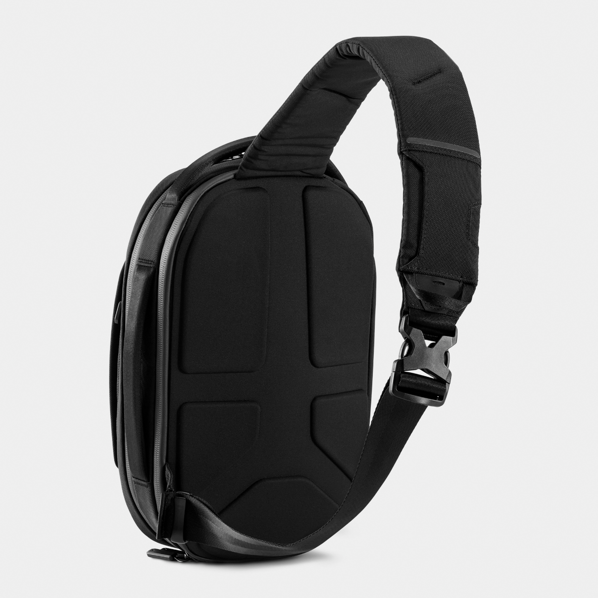 Navigator Sling 6L.