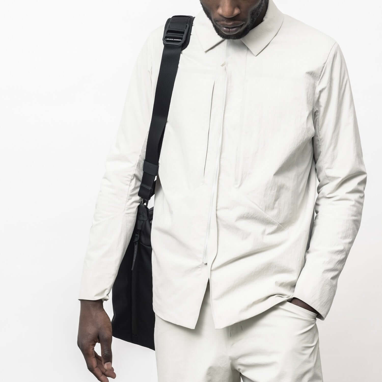 Black Ember WPT Shoulder Tote 20L.