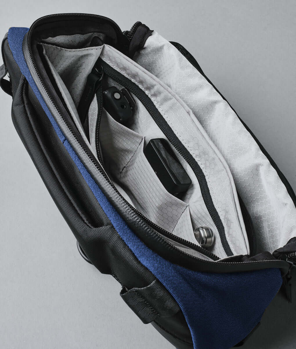 Vertex Pouch