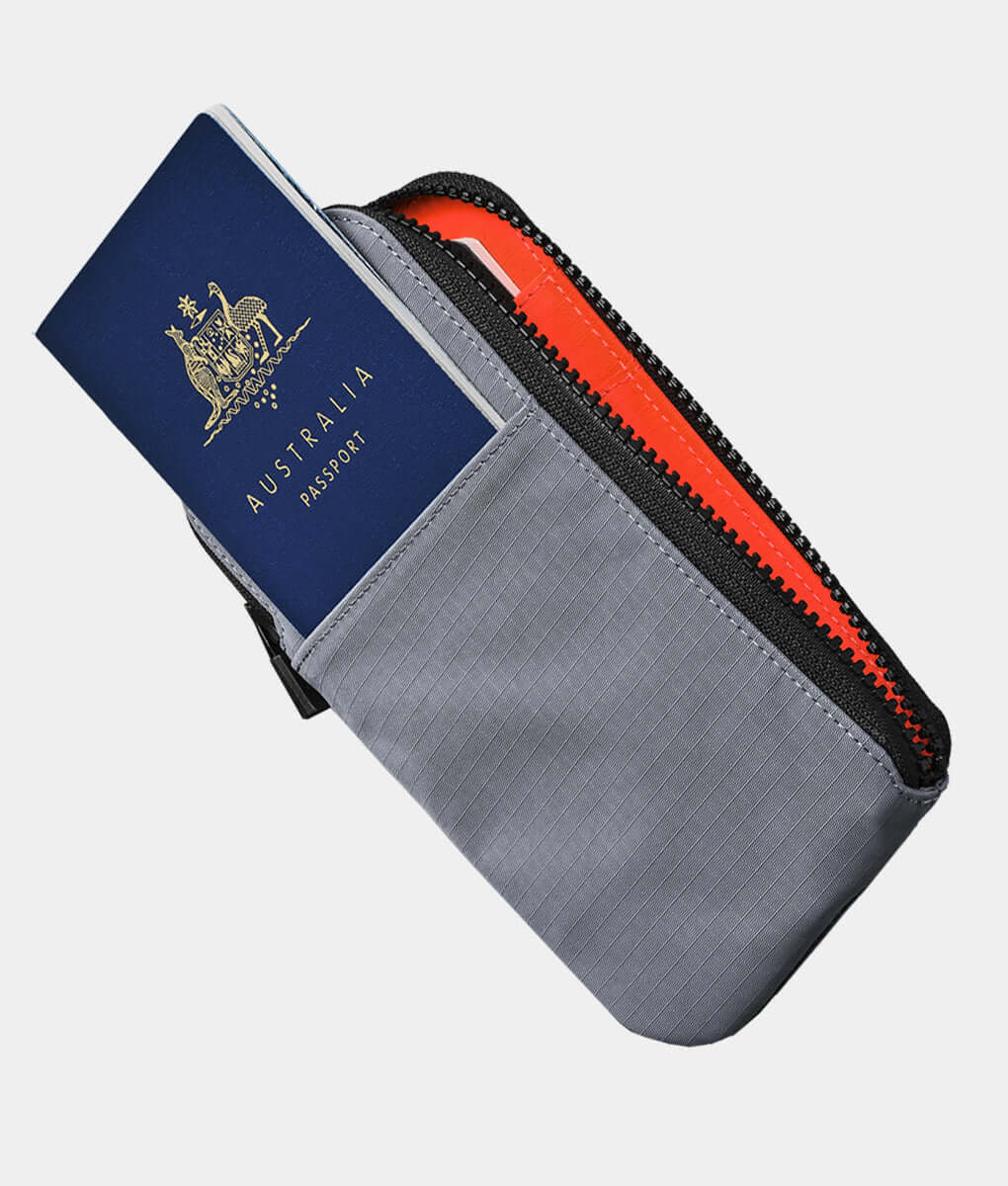 Zip Travel Wallet