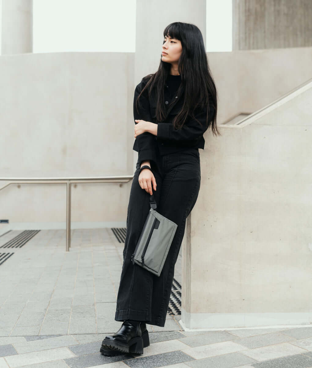 Alpaka Zip Pouch Max v2 offering premium durability and sleek design for secure storage solutions