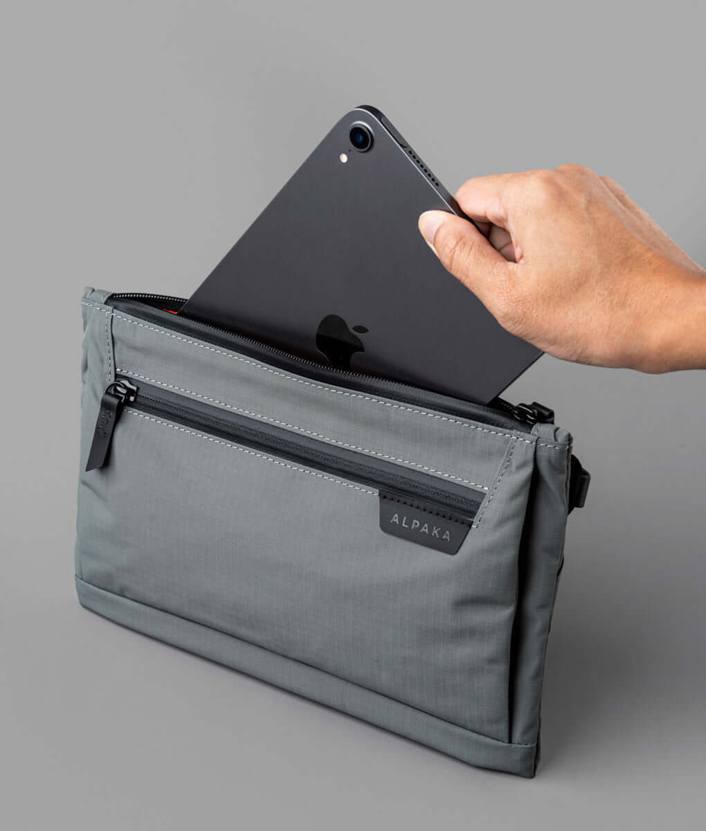 Alpaka Zip Pouch Max v2 offering premium durability and sleek design for secure storage solutions