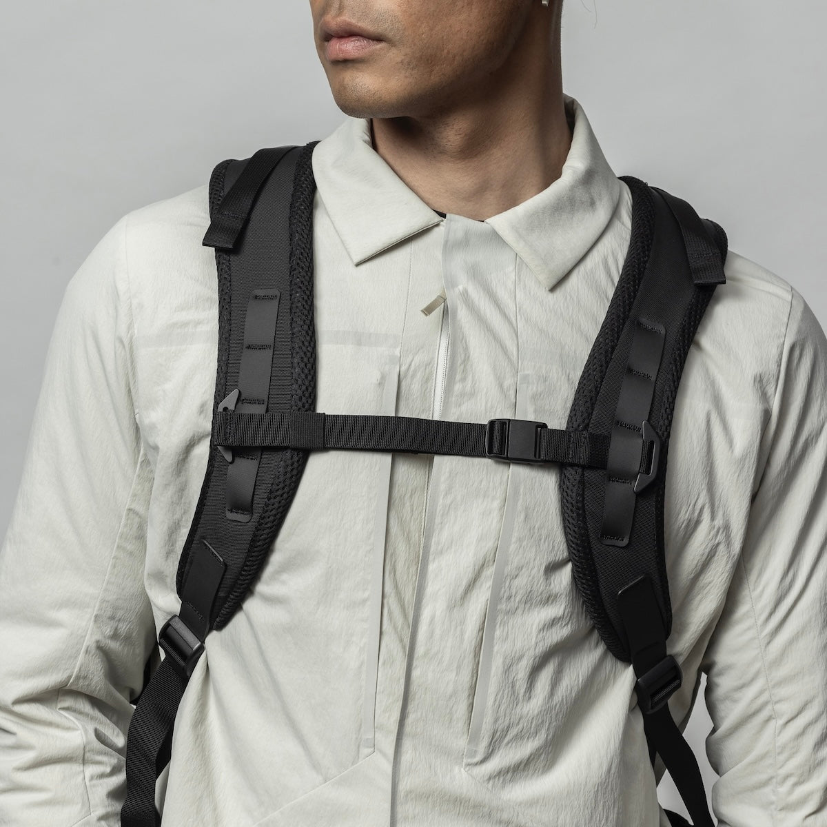 The BLACK EMBER FORGE 40 EMBERTEX™ PFAS FREE - JET BLACK : 30L - 40L EXPANSION