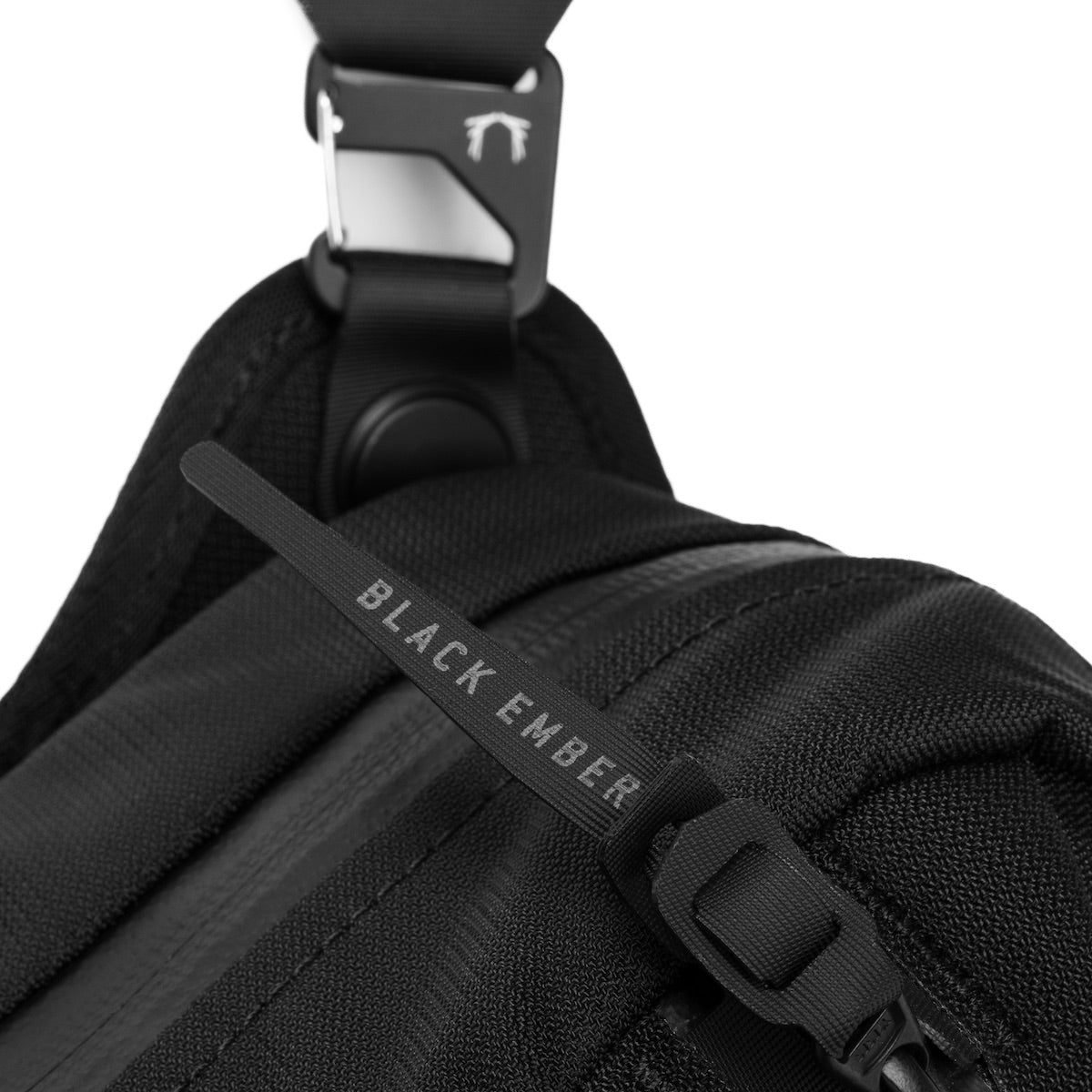 Black Ember GRIP-SLING 09 EMBERTEX™ PFAS FREE - JET BLACK : 9L