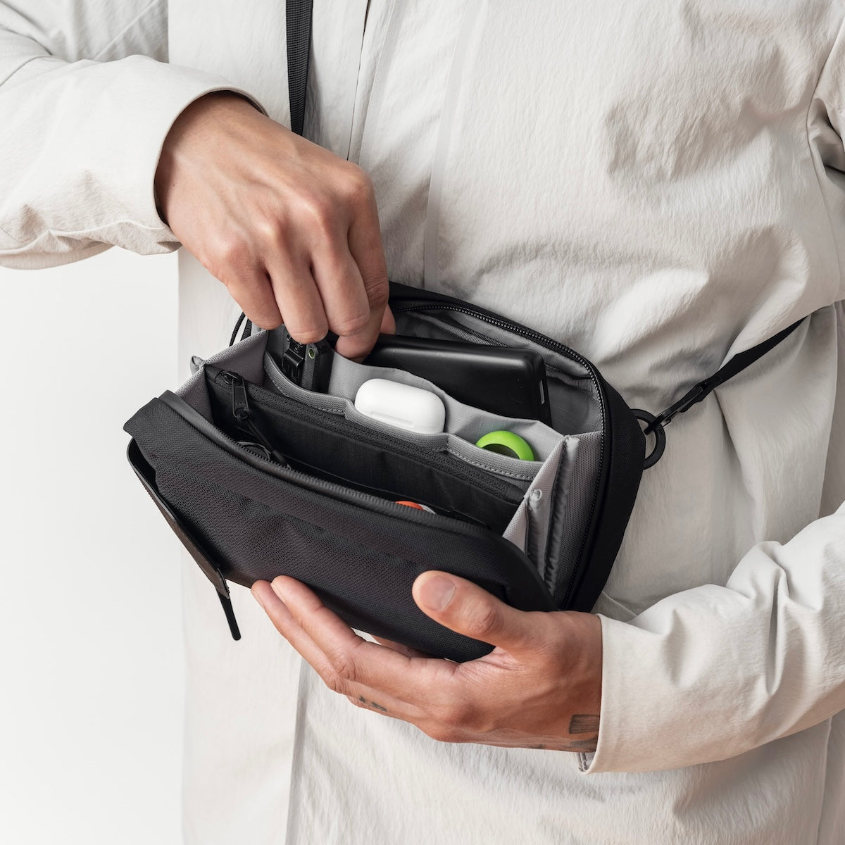 Black Ember TKX CORDURA® RN66 VELOCITY - JET BLACK : 1.5L Sling