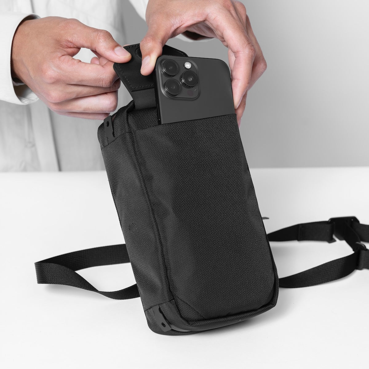 Black Ember TKX CORDURA® RN66 VELOCITY - JET BLACK : 1.5L Sling