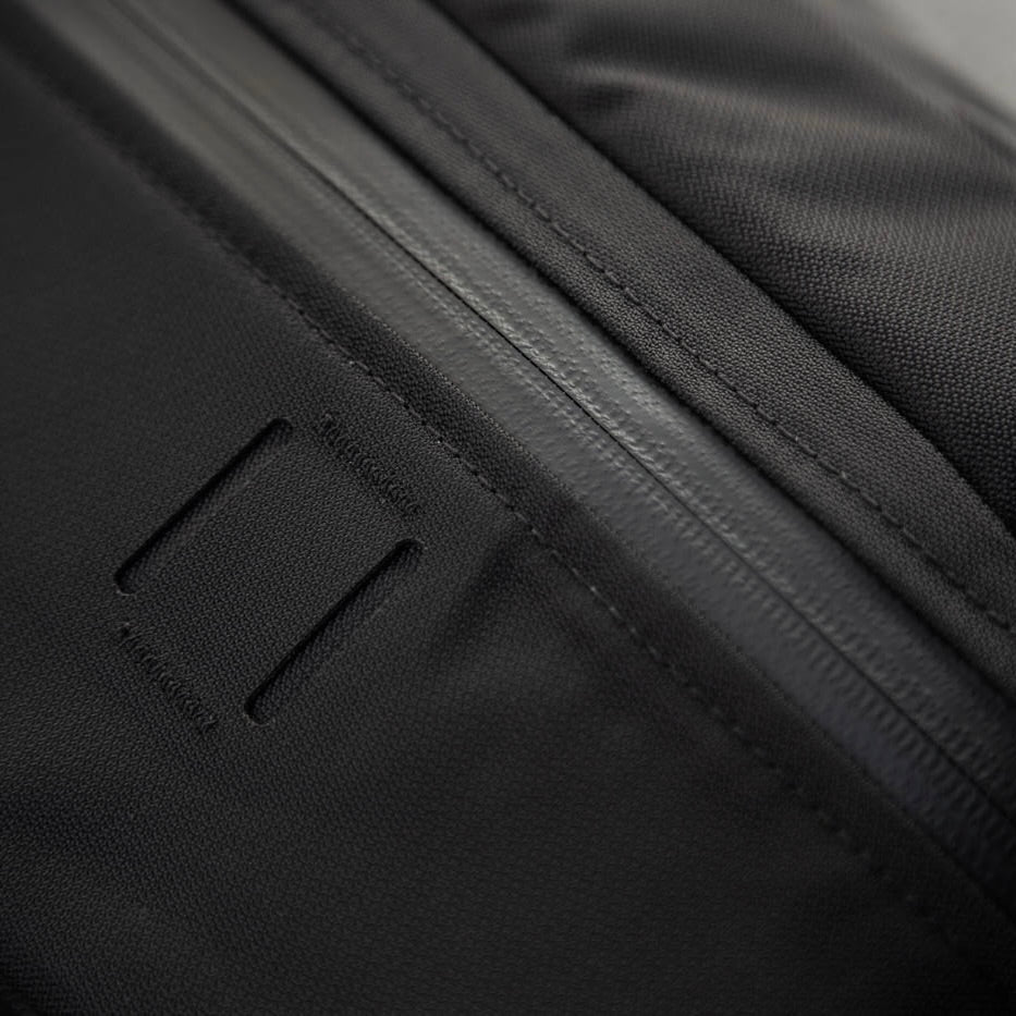 Black Ember CITADEL_R3 25 EMBERTEX™ PFAS FREE - JET BLACK : 25L