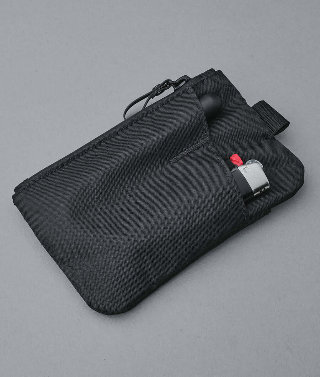 ALPAKA Zip Pouch Pro.