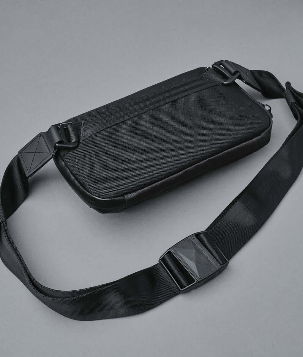 Elements Tech Case Mini