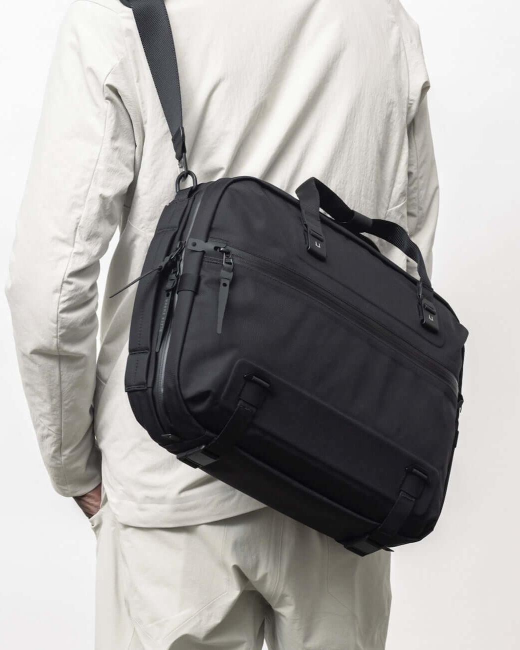 Black Ember FORGE SB 20L Minimalist Soft Brief-540 Gear