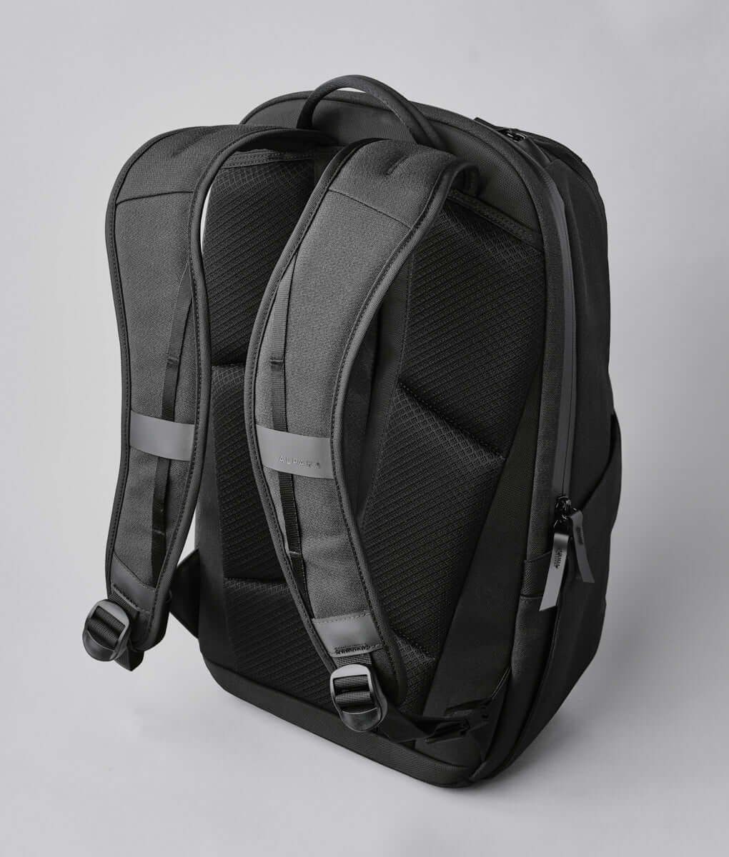 Elements Backpack Pro