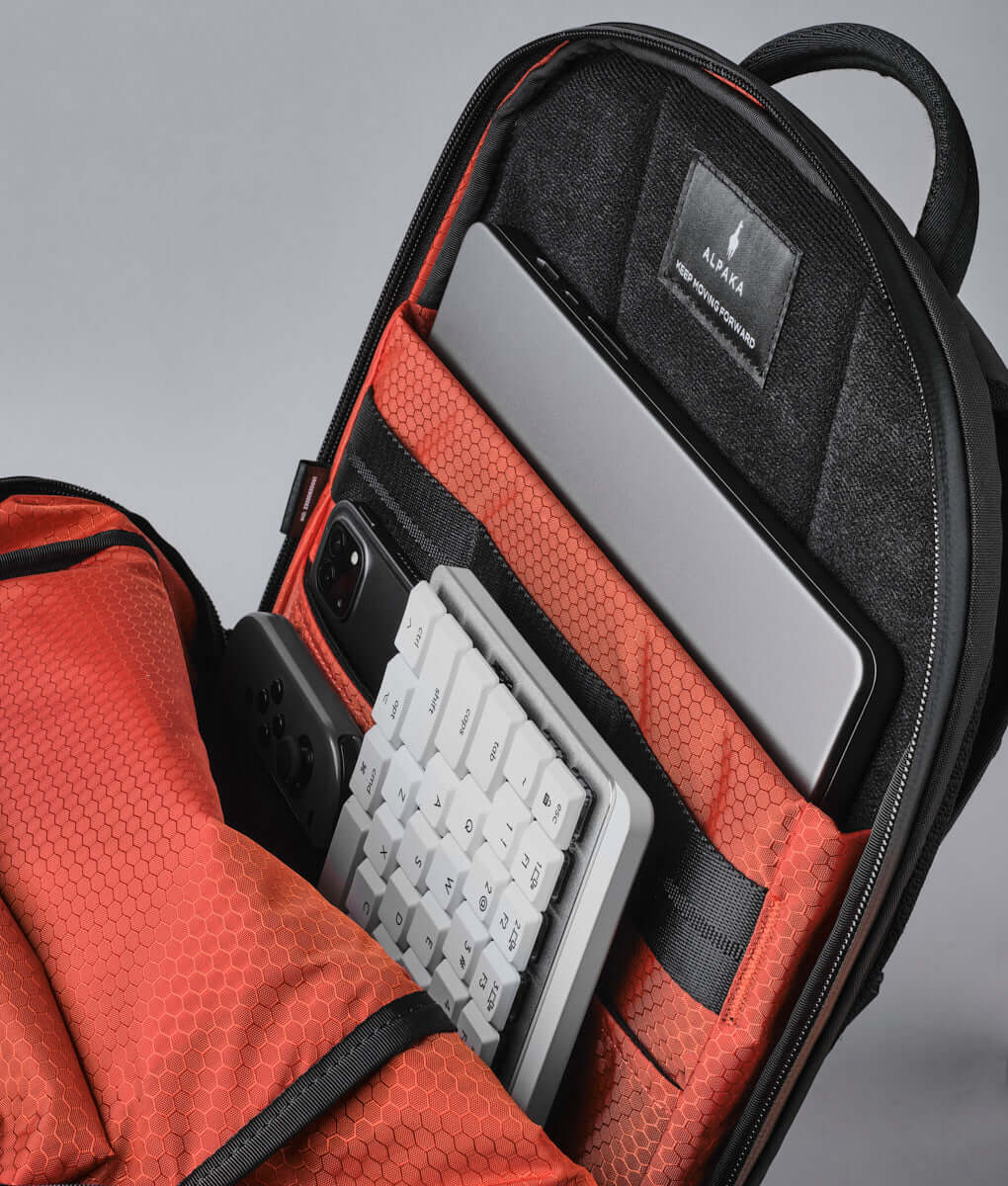 Elements Backpack Pro