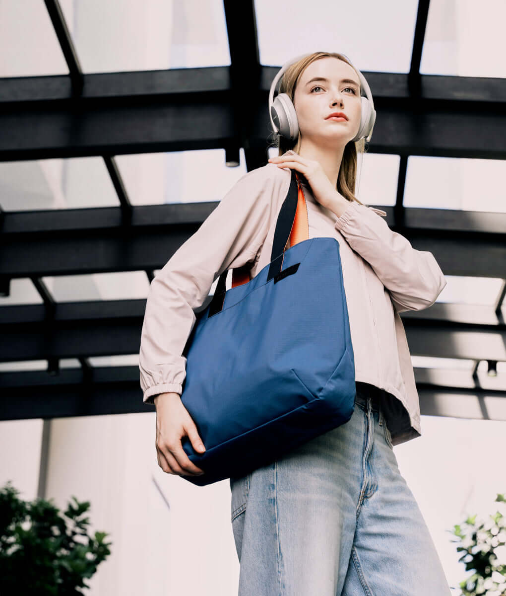 Elements Tote (M)
