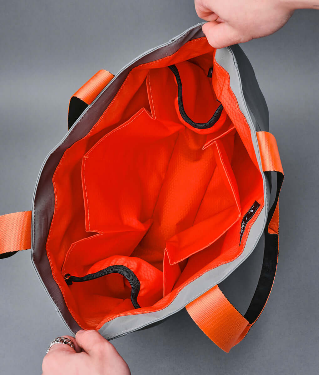 Elements Tote (M)