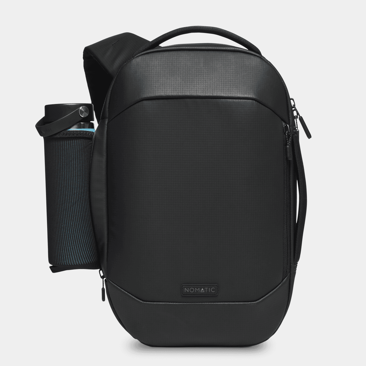 Nomatic Navigator RS Sling 10L in black with a water bottle holder, designed for minimalists seeking functionality.