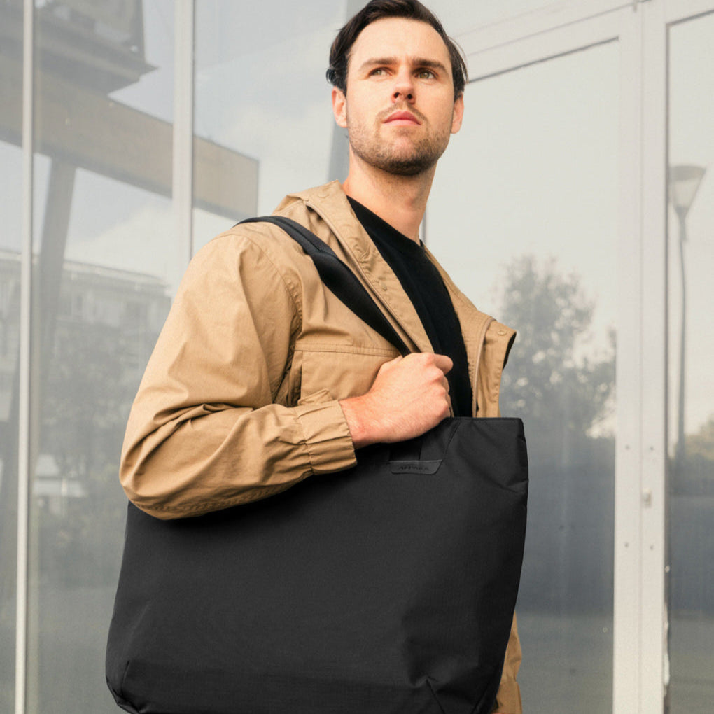 Elements Tote (L)