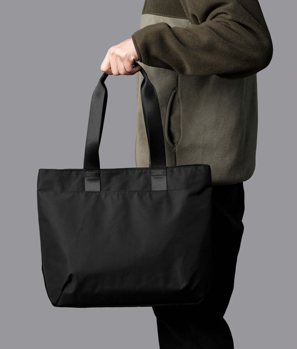 Elements Tote (M)