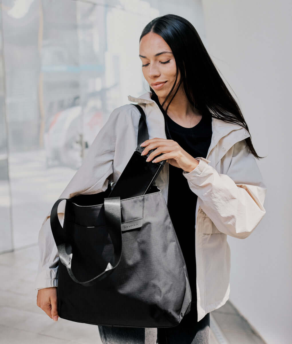 Elements Tote (M)
