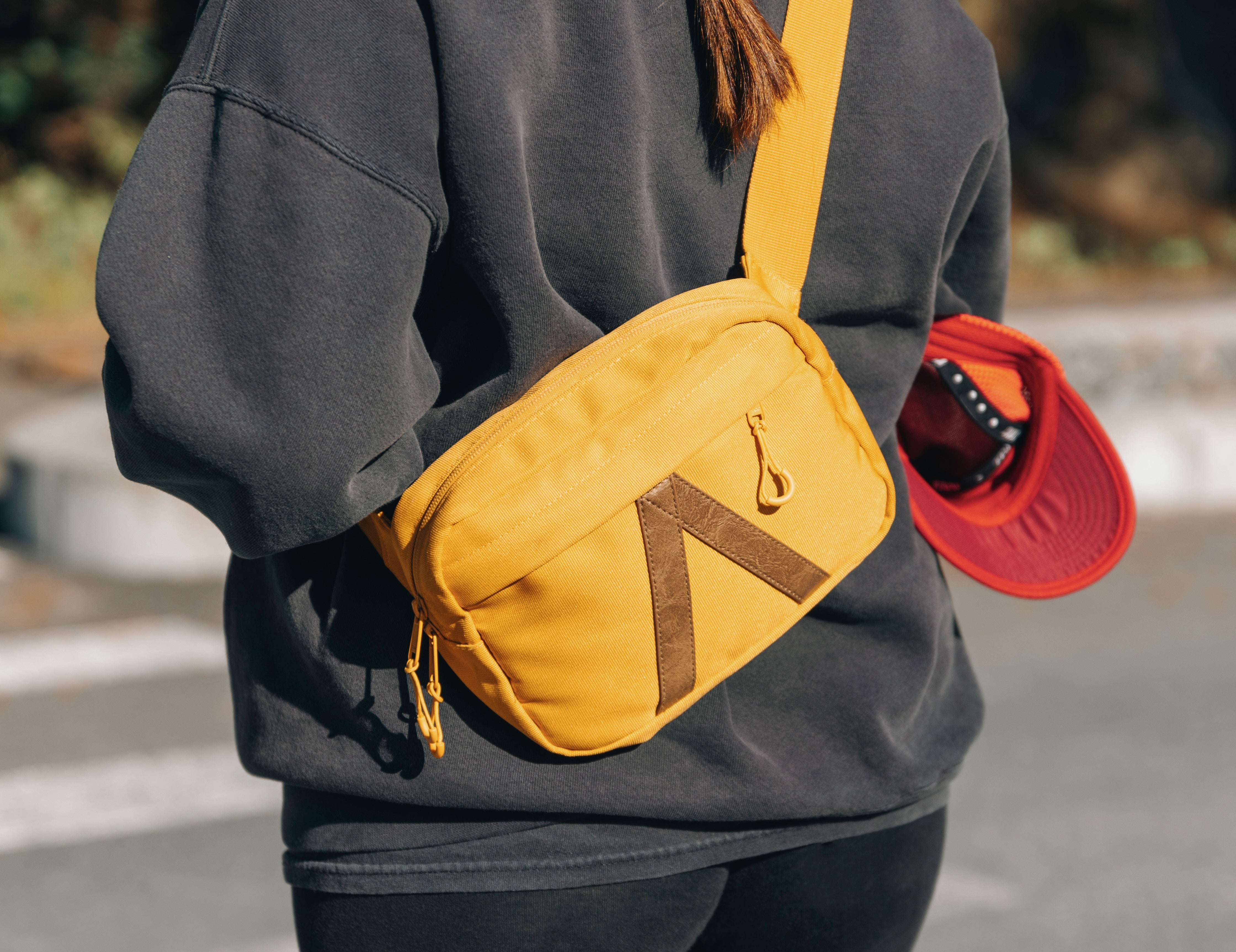 Summit Sling Bag