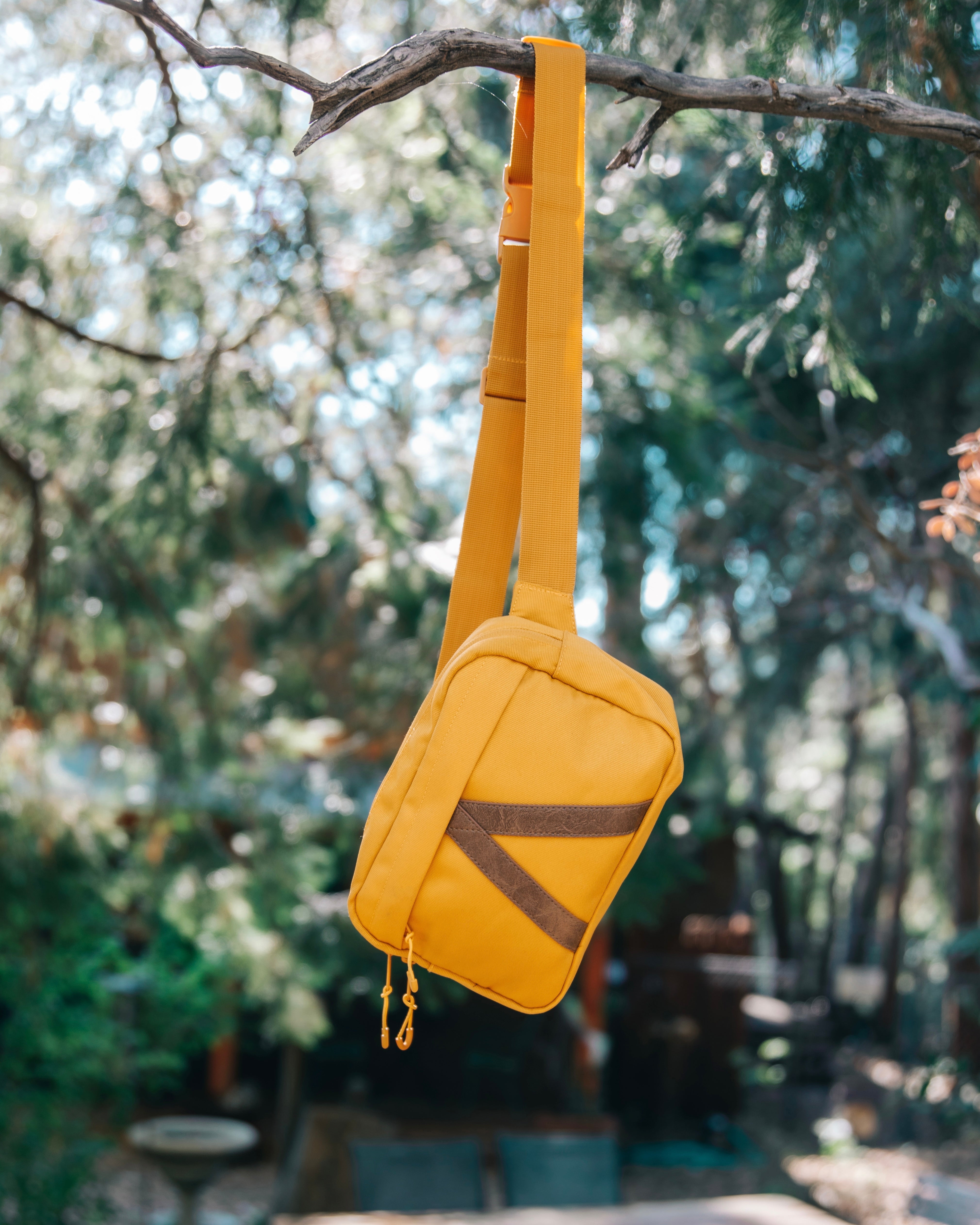 Summit Sling Bag