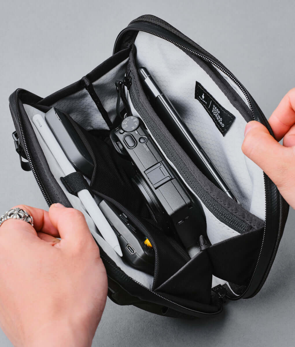 Elements Tech Case Mini