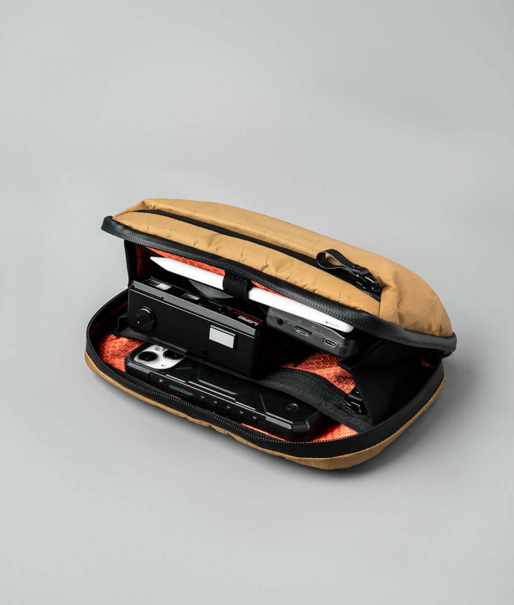 Elements Tech Case Mini