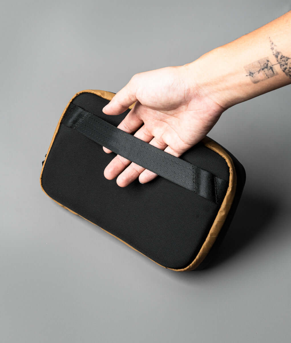 Elements Tech Case Mini