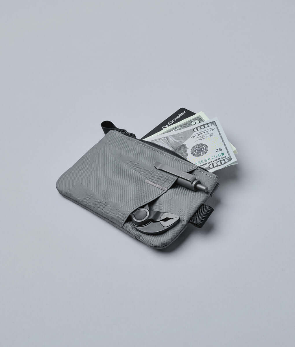 ALPAKA Zip Pouch Pro.