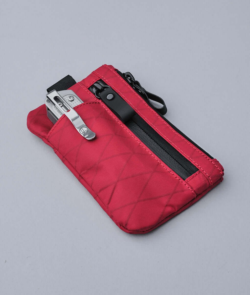 ALPAKA Zip Pouch Pro.