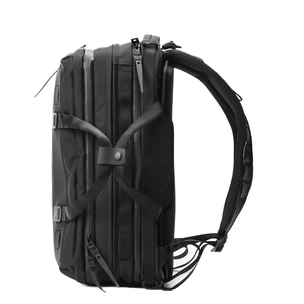 FORGE 30 CORDURA® RN66 VELOCITY - JET BLACK : 20L - 30L EXPANSION