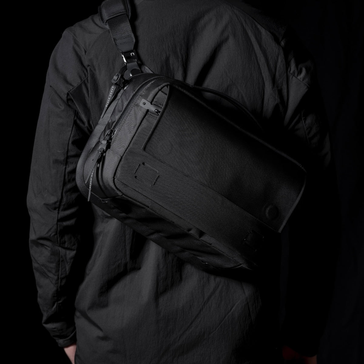 Black Ember GRIP-SLING 12 EMBERTEX™ PFAS FREE  - JET BLACK : 12L