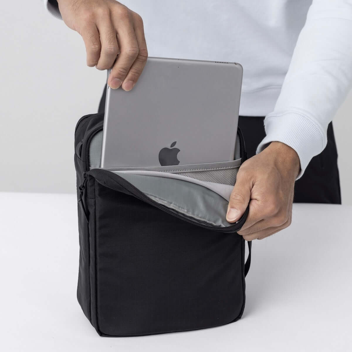 BOARDING KIT - JET BLACK : 4L