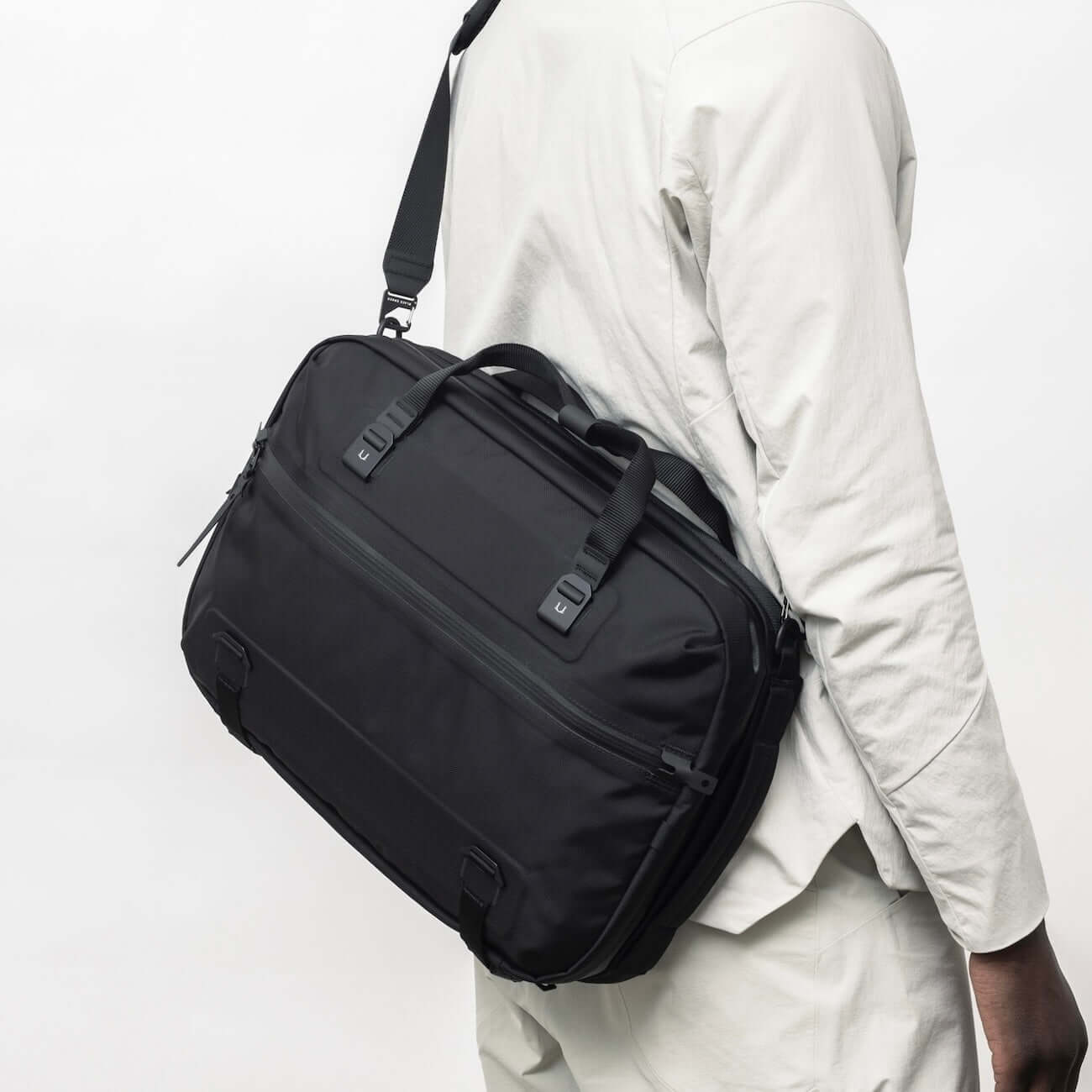 FORGE SB CORDURA® RN66 VELOCITY - JET BLACK : 20L