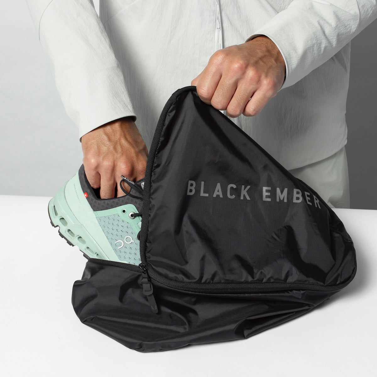 SHOE CUBE - JET BLACK  12L by Black Ember