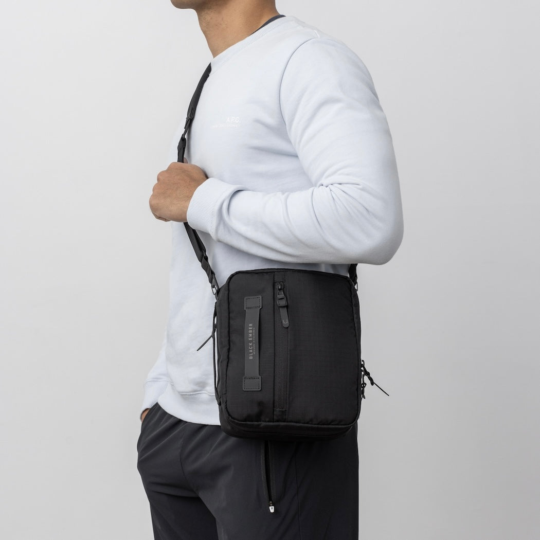 BOARDING KIT SHOULDER STRAP - JET BLACK